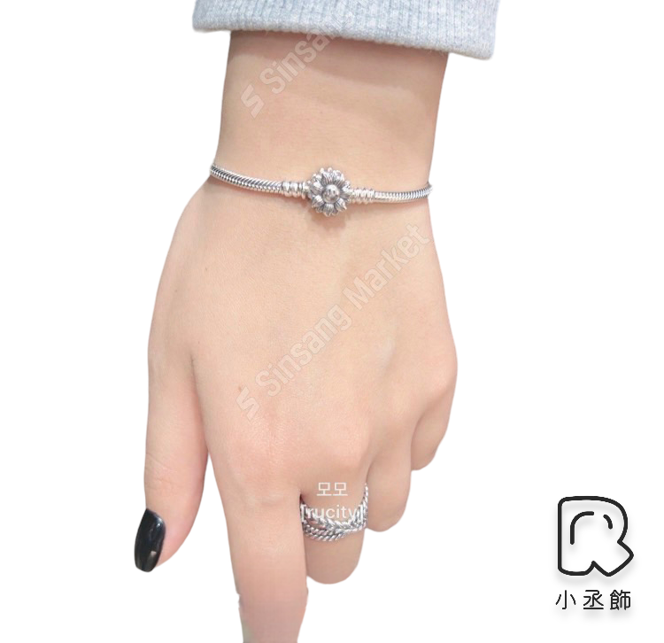 小丞飾 韓國製造超好看小潘風 可以自己串珠的重工太陽花笑臉蛇骨手鍊/手環$1790 #139