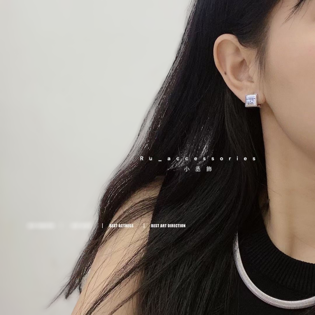 Me You Love 方塊可愛極致 耳扣 #14