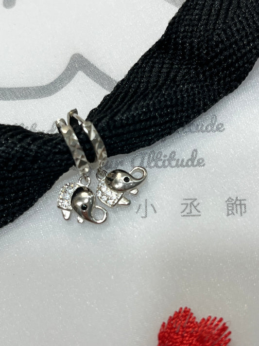 小丞飾 車花造型大象墜子耳圈 圈口9mm $290    #129