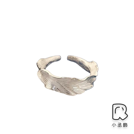 韓國製造
細緻甜美條紋橫斜紋開口戒指$790,耳骨夾$490 #535 #158