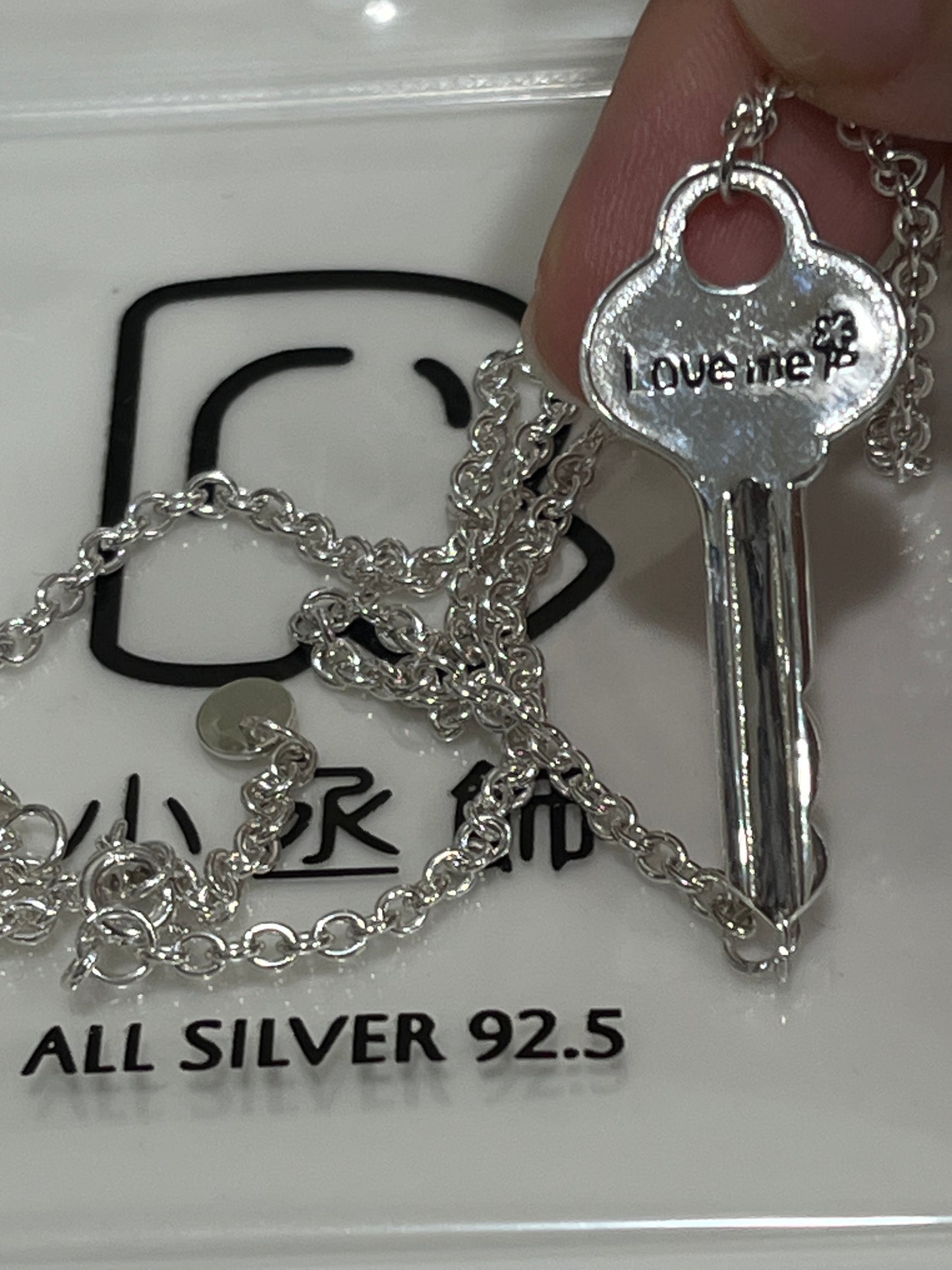 小丞飾_S925純銀小花鑰匙鏈韓國風簡約韓系項鍊
$1290
47+2公分
#1031-5N