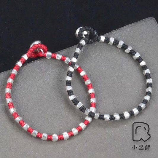 小丞飾 簡約不規則方塊銀塊蜜蠟繩手鍊 $799 ,17公分 ,紅黑 兩色 #84