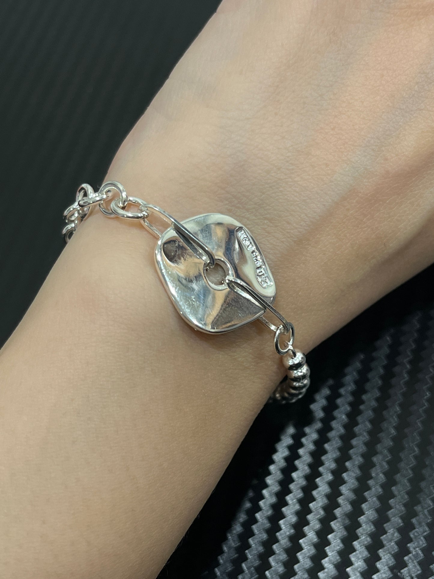 小丞飾 混搭AB鏈方牌個性手鍊
16+3公分
$1790 B602071