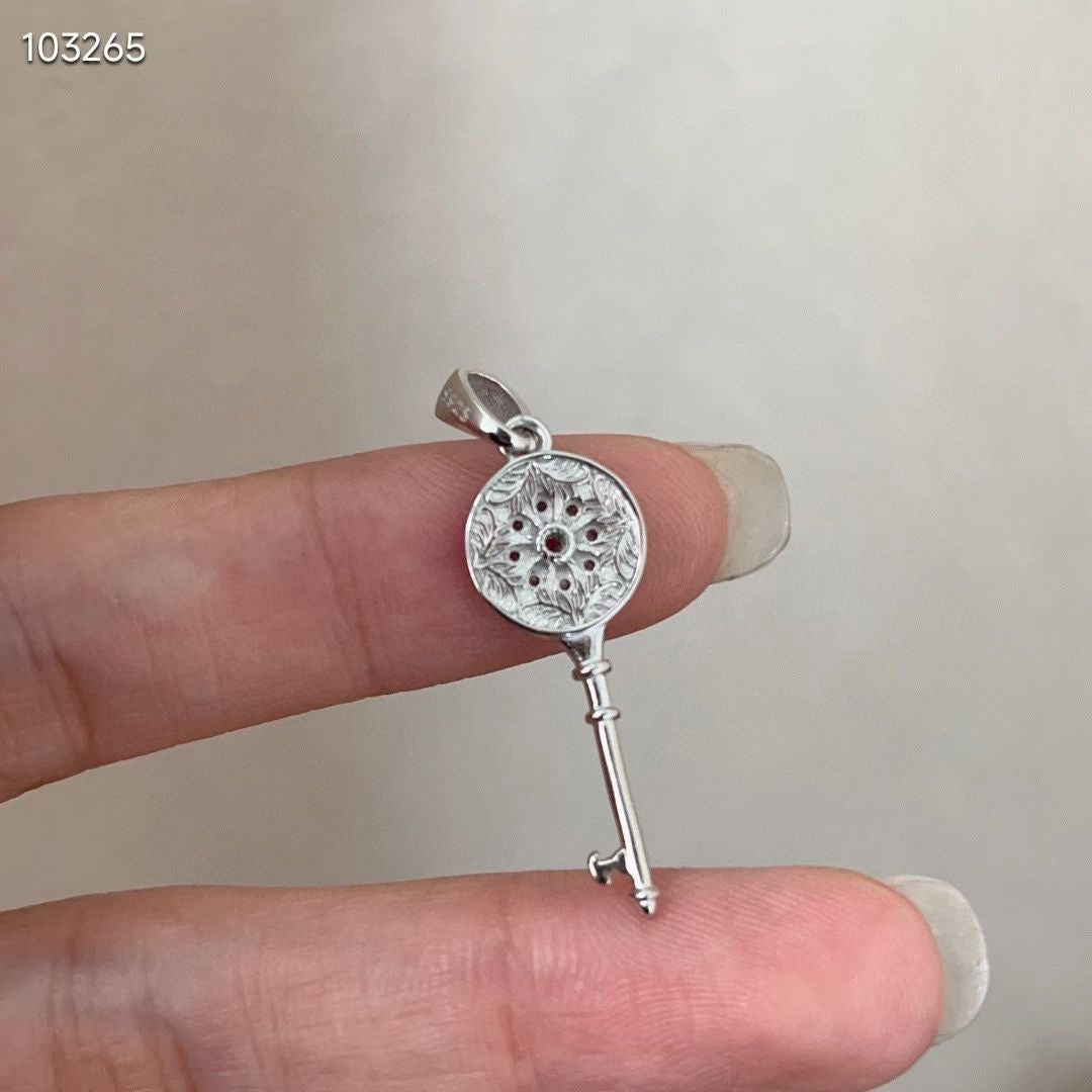 撞色小鑽鑰匙墜子 不含項鍊 #14