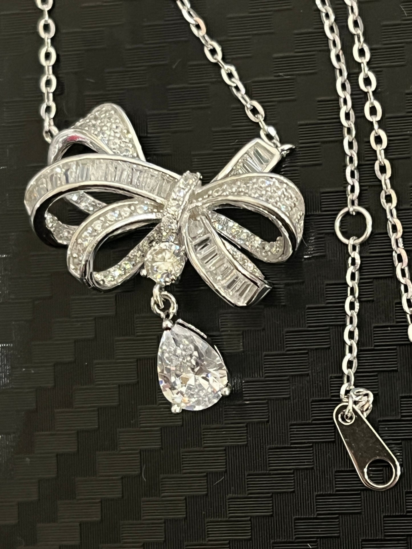 小丞飾-莫桑鑽 超美蝴蝶結🎀項鍊 40+2+3公分 N6031522