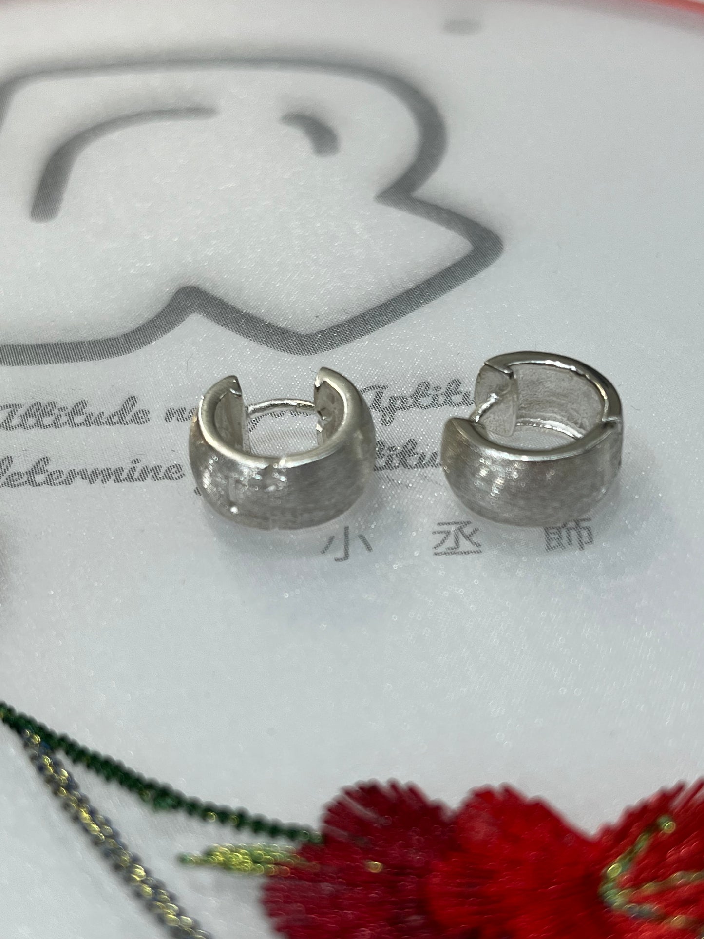 小丞飾 拉絲厚度6.5mm耳圈 圈口9mm $390 #136