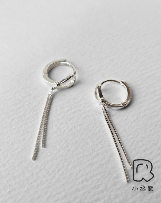 小丞飾 全純銀 格子鏈條垂掛式易扣耳環 韓國製造 銀色$490 金色$590