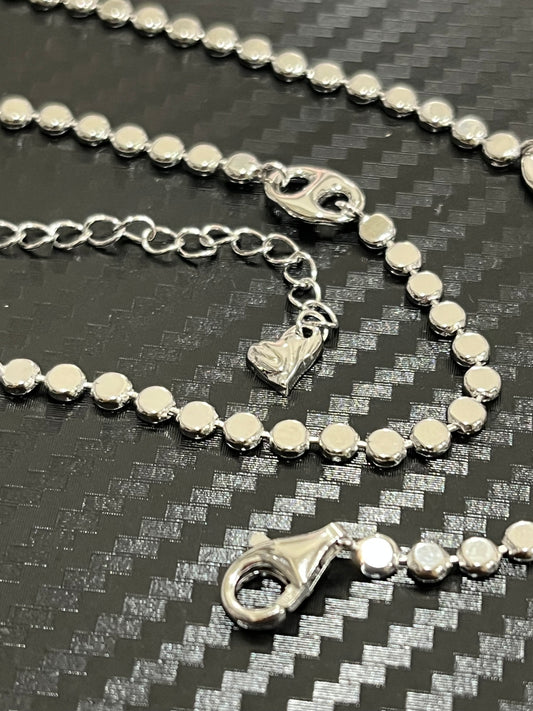 小丞飾
無敵推! 厚厚的扁豆豬鼻40+5公分項鍊 ,質感無敵,尾牌還有熔岩愛心設計款
$1890 #N1006