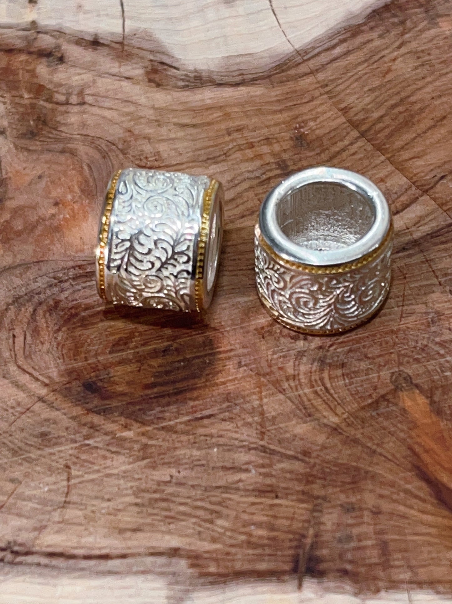小丞飾 白金色圓筒墜子 $390 #29