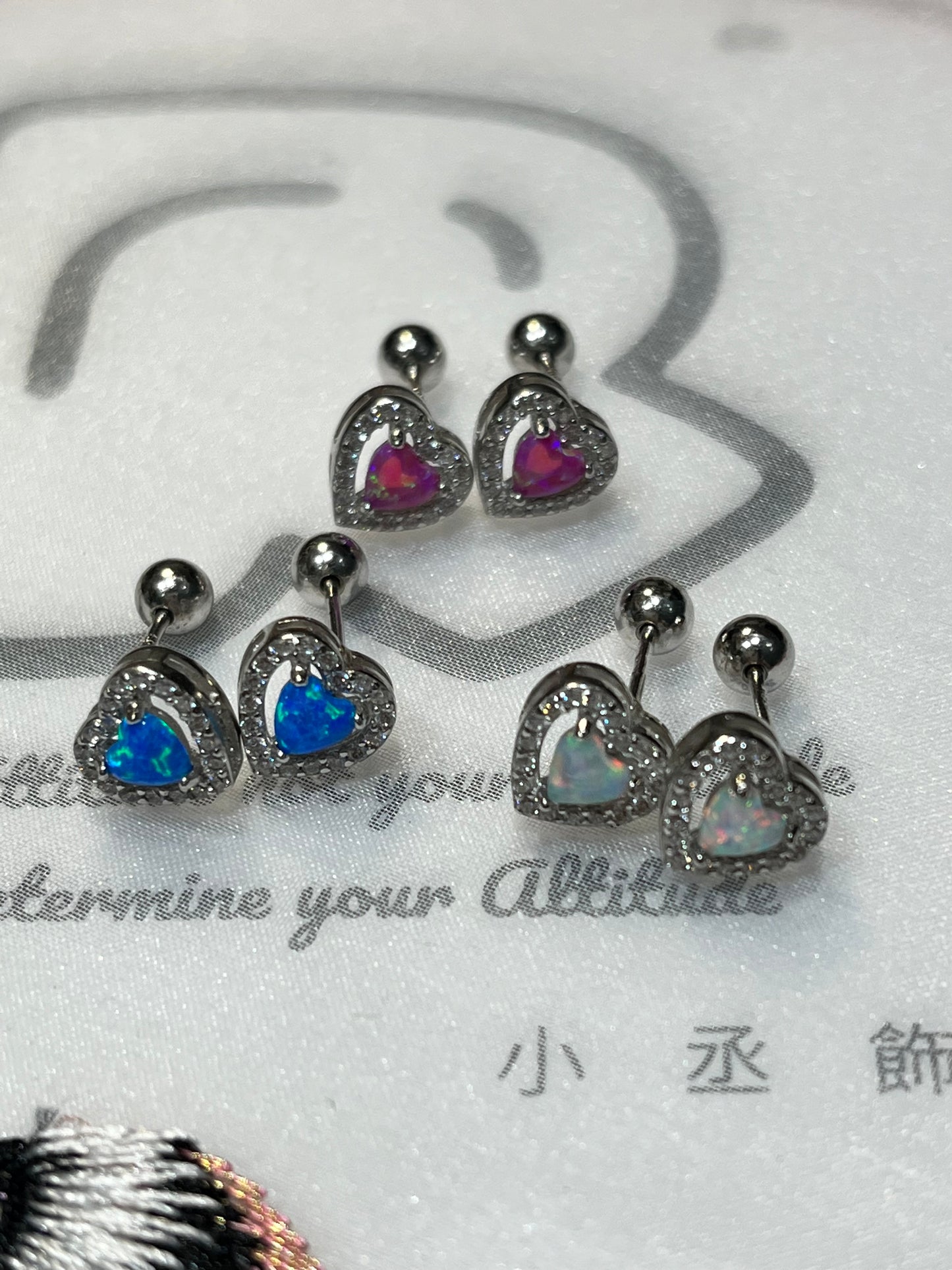 小丞飾 愛心歐珀石轉珠耳環 珠珠4mm,耳針 8mm , $320 #147