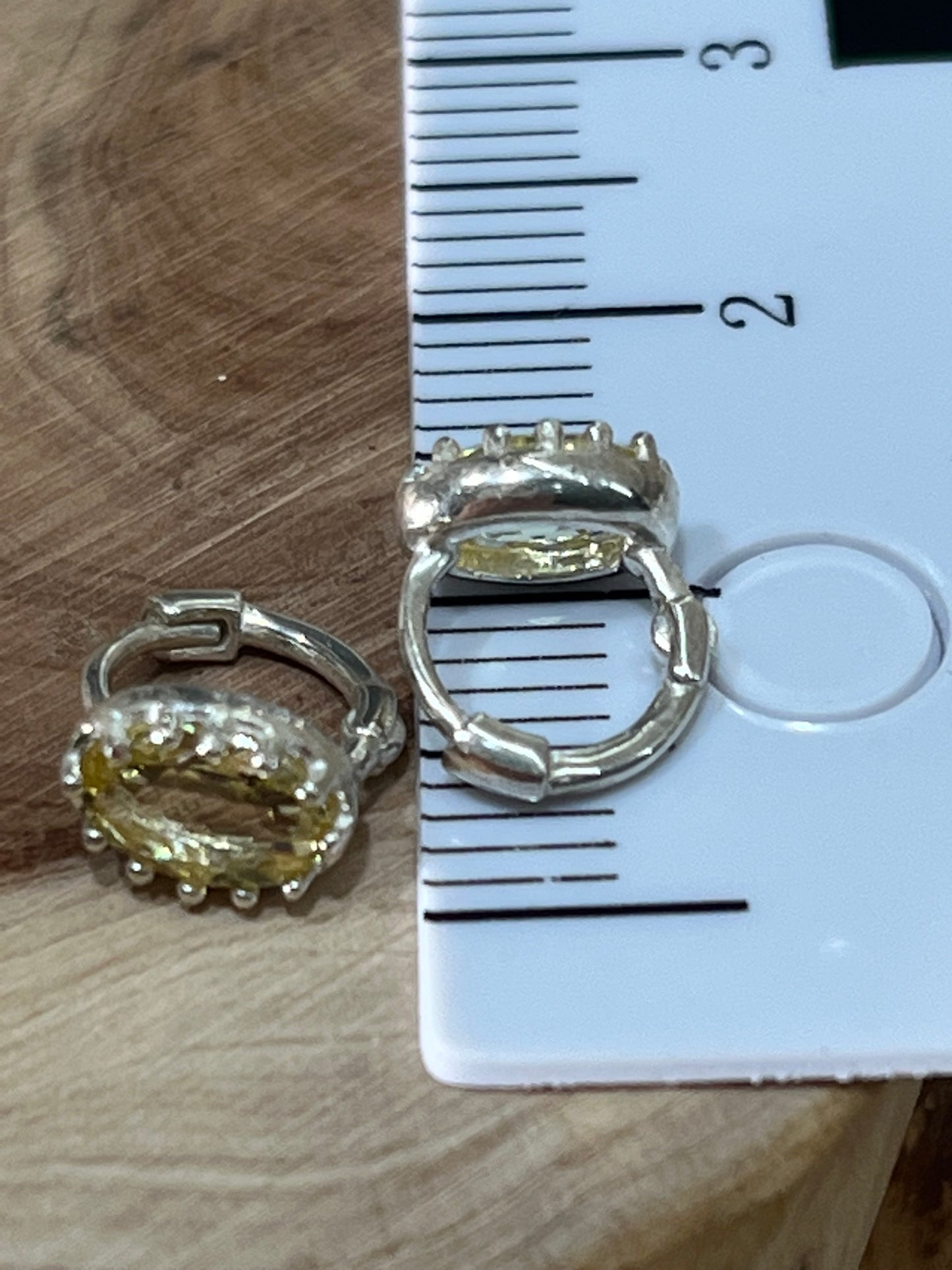 小丞飾 韓國製造 水晶易扣耳環 耳圈6mm $520 #168