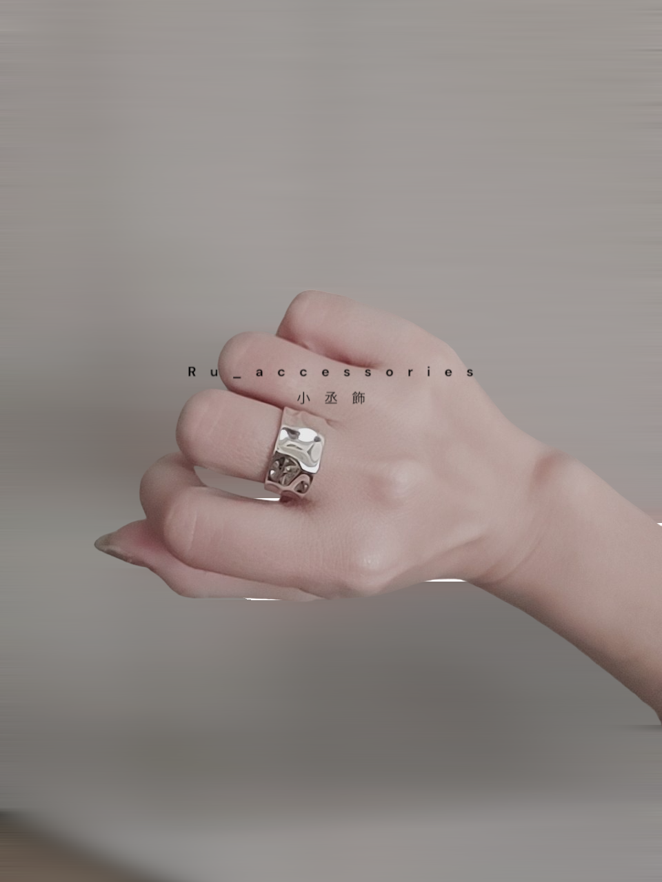 個性款皺摺寬版開口戒 #64