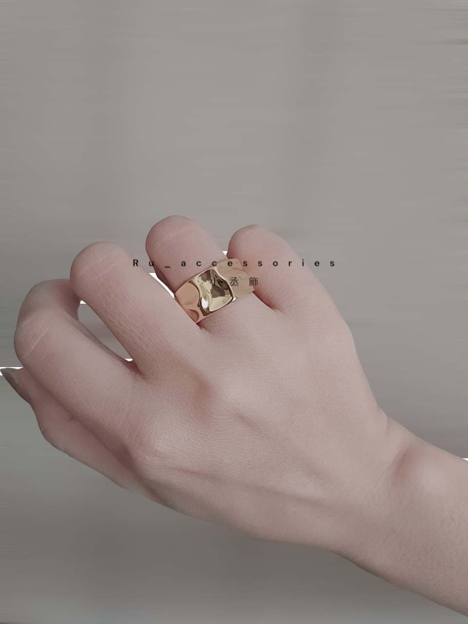 個性款皺摺寬版開口戒 #64