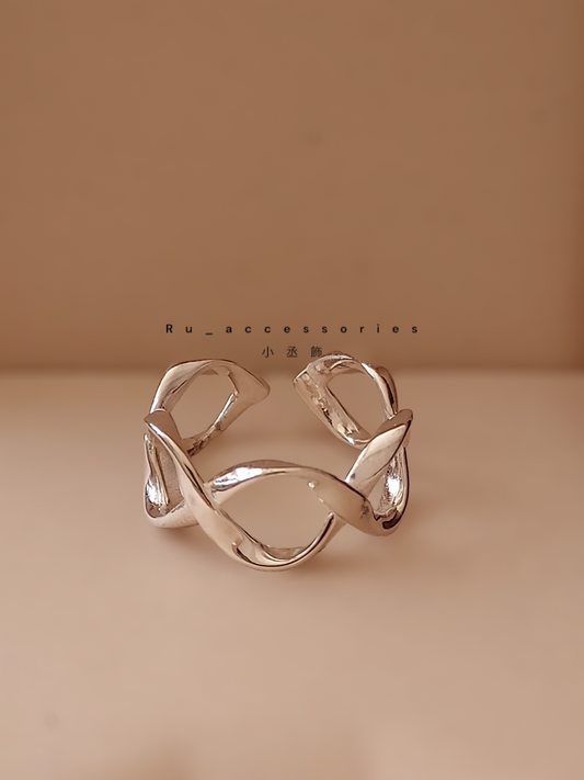 莫比烏斯幾何戒#65