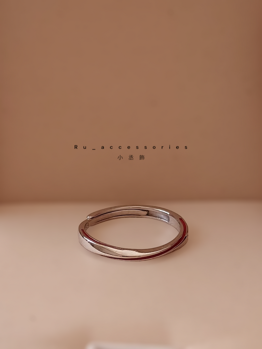 莫比烏斯扭紋細緻紅滴油線條 #153