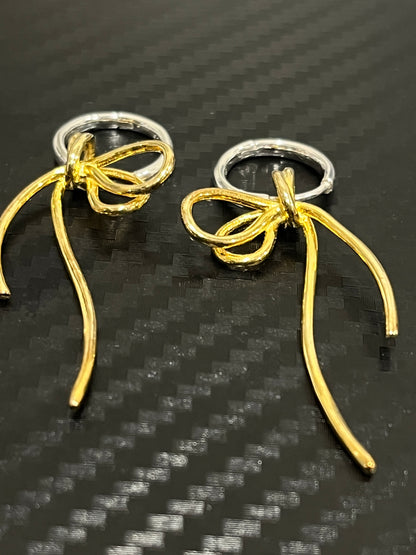 小丞飾
撞色蝴蝶結長墜耳扣
$990。R602072