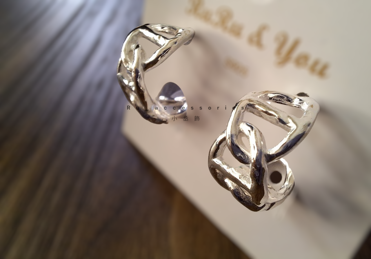 液態熔岩豬鼻耳釘#31