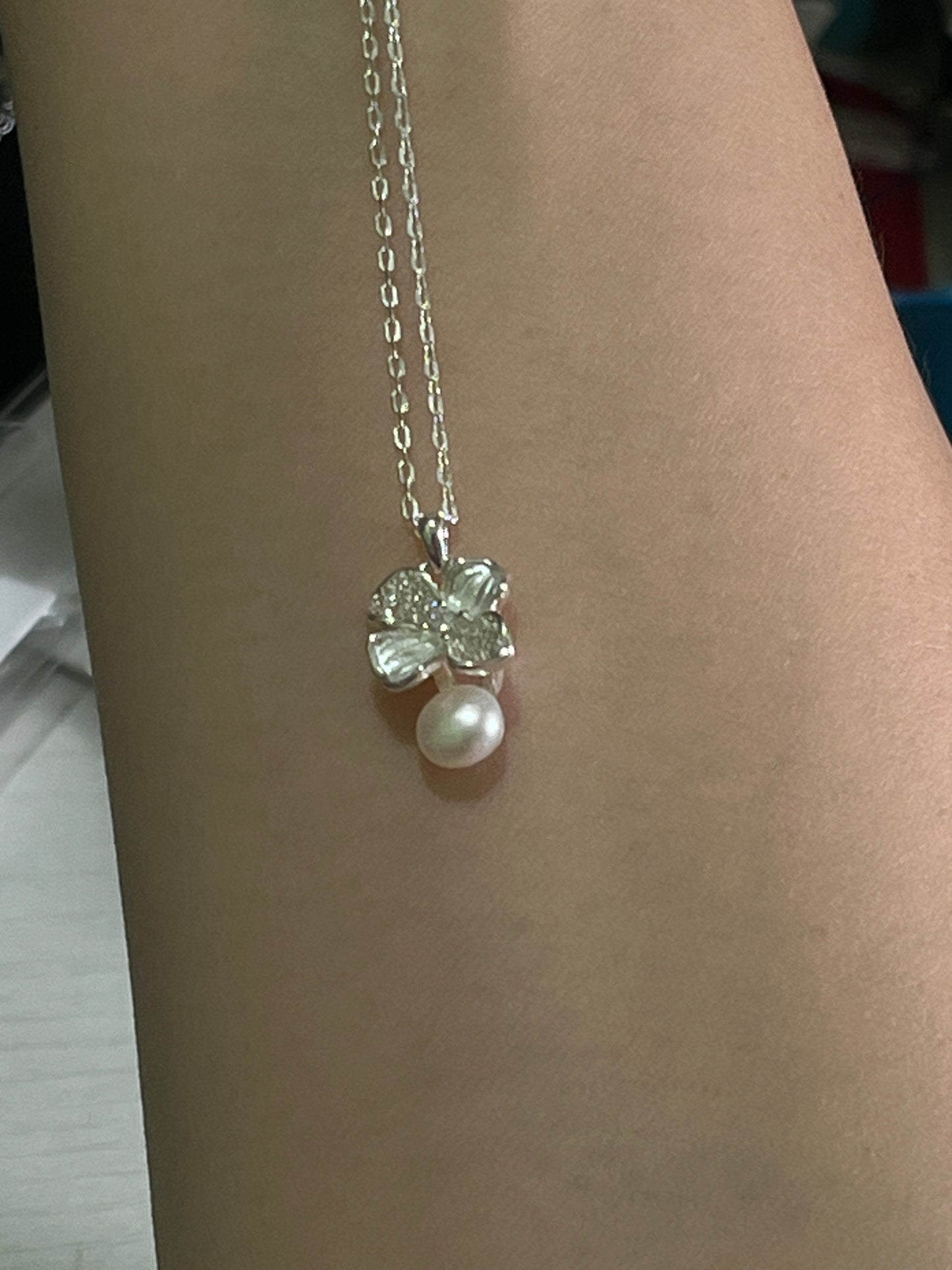 小丞飾
韓國花苞珍珠項鍊 40+5公分 $790   #N601044