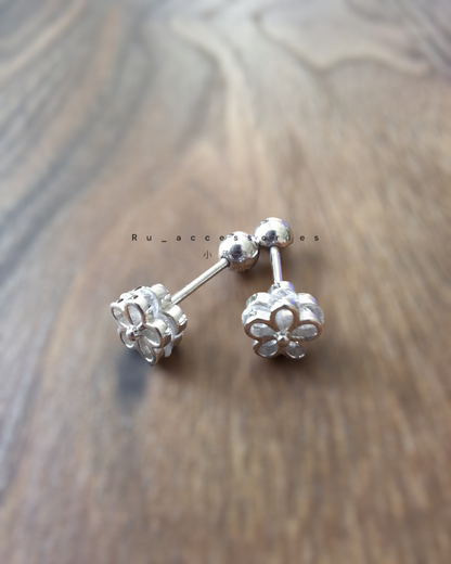 小丞飾品 雙層轉珠小花 #20 珠珠4mm 耳針8mm