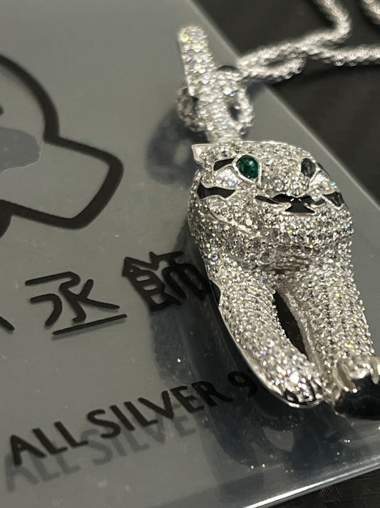 小丞飾
高品質霸氣綠眼滿鑽豹項鍊 
60公分
$3690。#N601033