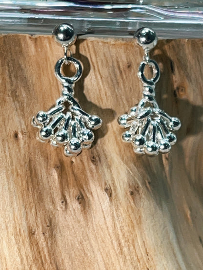 小丞飾👆🇰🇷必備正韓空運
一根一根麥穗垂墜珠珠耳釘 質感一級棒$690 #171

$690