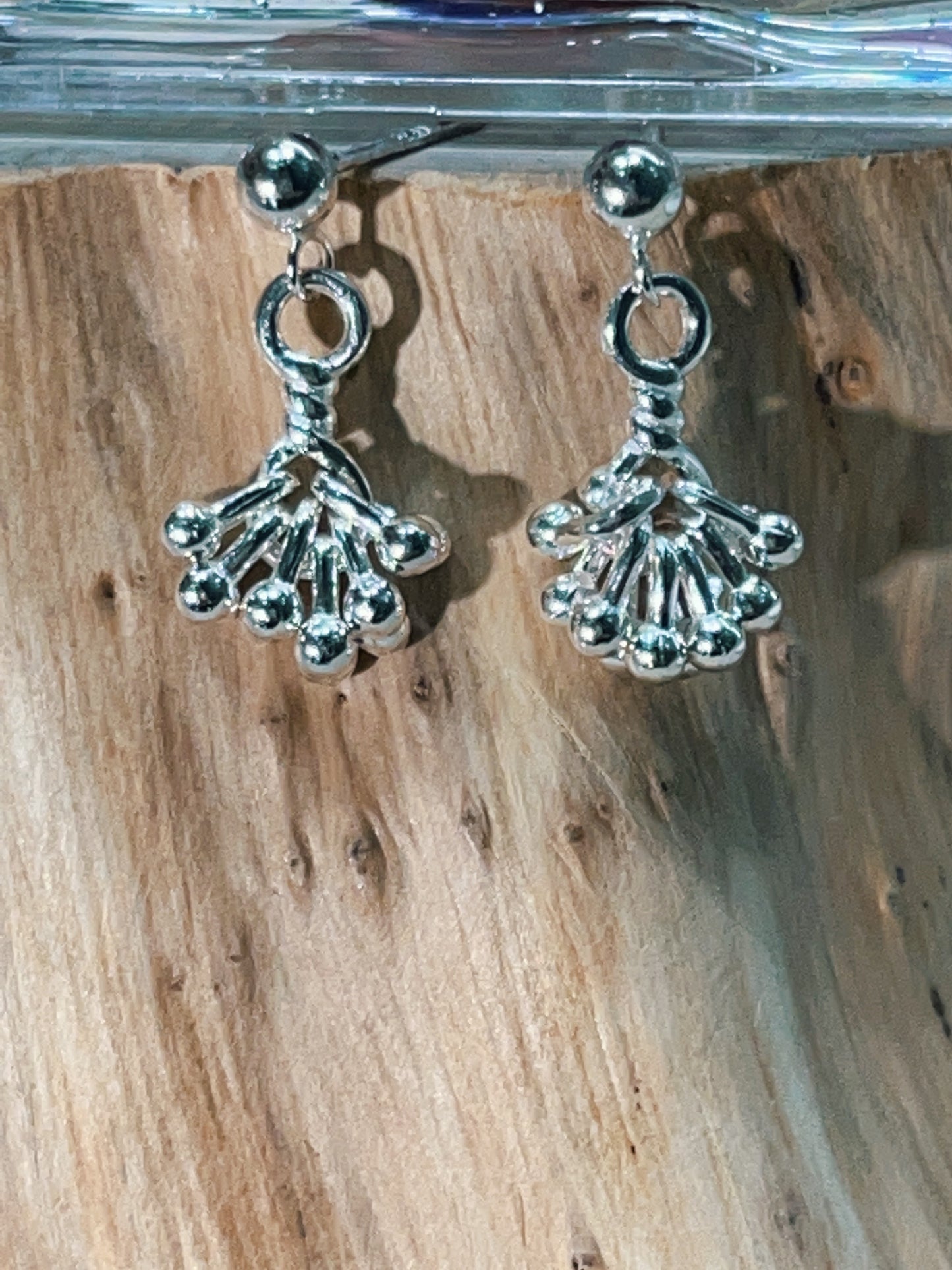 小丞飾👆🇰🇷必備正韓空運
一根一根麥穗垂墜珠珠耳釘 質感一級棒$690 #171

$690