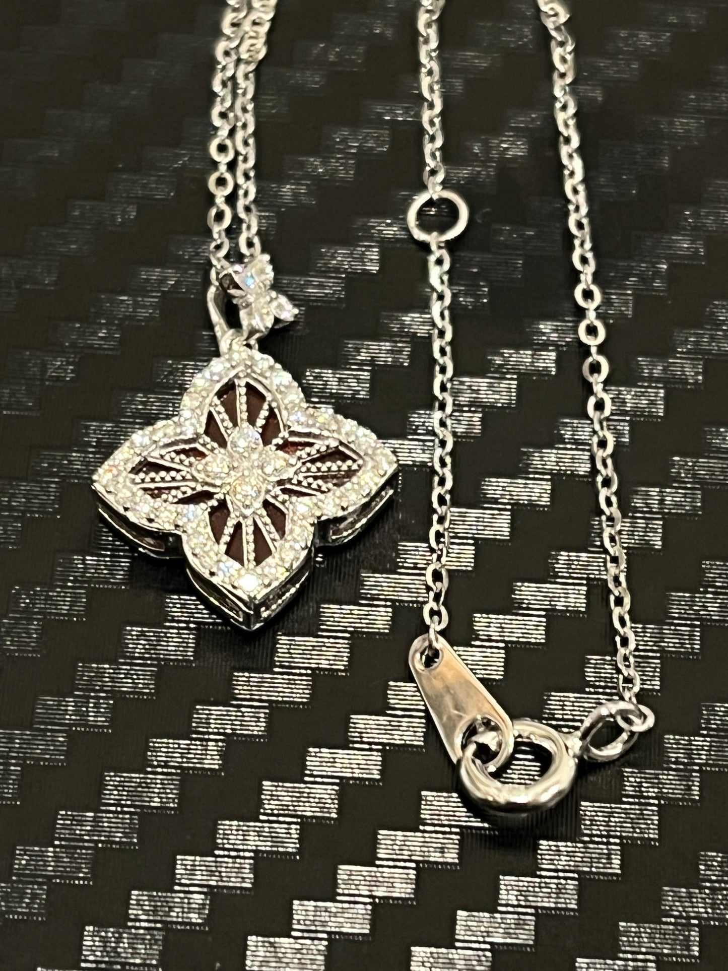 小丞飾-莫桑鑽16分-紅色幸運草☘️項鍊 40+3+2公分 N6031505