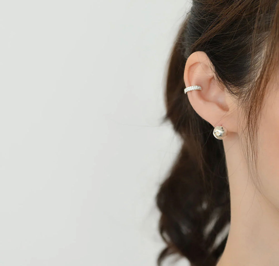 小丞飾 韓國製造 通體全純銀 S925 銀球耳環中的Premium 捶打精緻銀球易扣式耳環 $880 外徑10mm