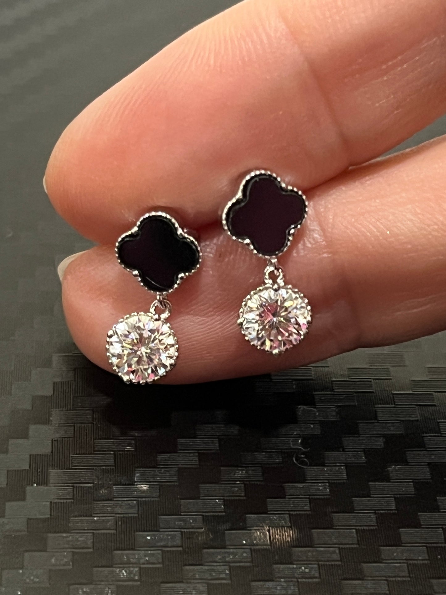 小丞飾-莫桑鑽50分-可愛幸運草☘️莫桑耳釘 E6031408