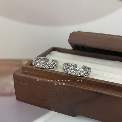 超級好看菱格紋開口戒 #403