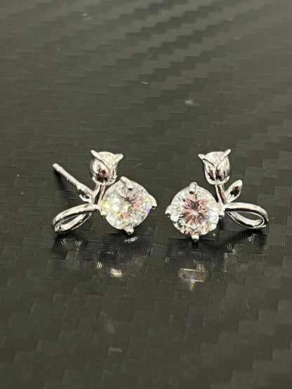 小丞飾-莫桑鑽50分-鬱金香耳釘E6031413