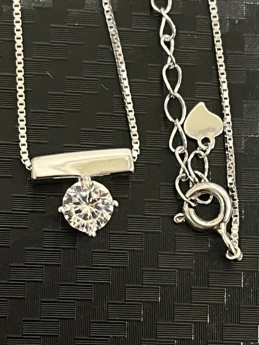 小丞飾-莫桑鑽50分 一字型圓鑽項鍊40+5公分 N6031525