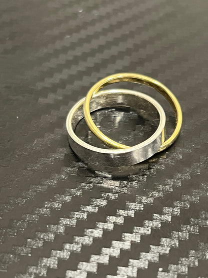 小丞飾
個性撞色雙圈定圍戒指
美碼6號 R6070510