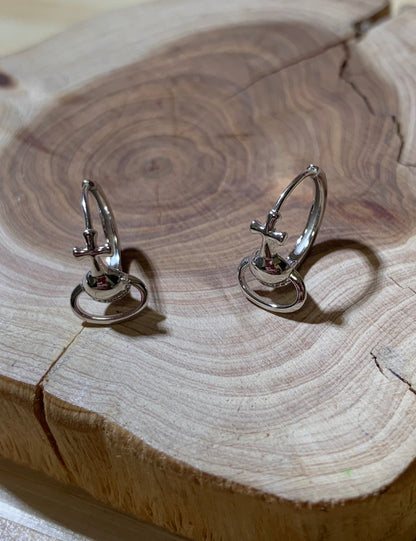 圈口約一公分 土星🪐耳扣$310 #103