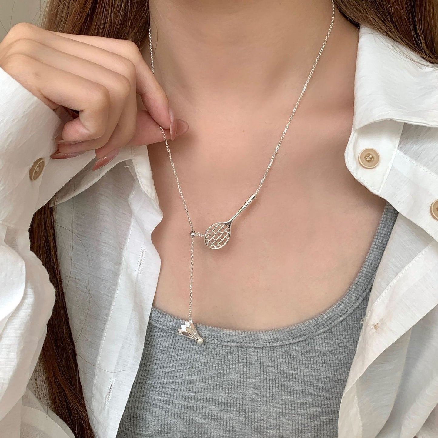 小丞飾
S925純銀羽毛球拍抽拉項鍊女韓國小眾設計高級感復古小紅書鎖骨鏈 
羽球🏸的頭是珍珠喔 很可愛 
50+3+3公分
$1490   N601035