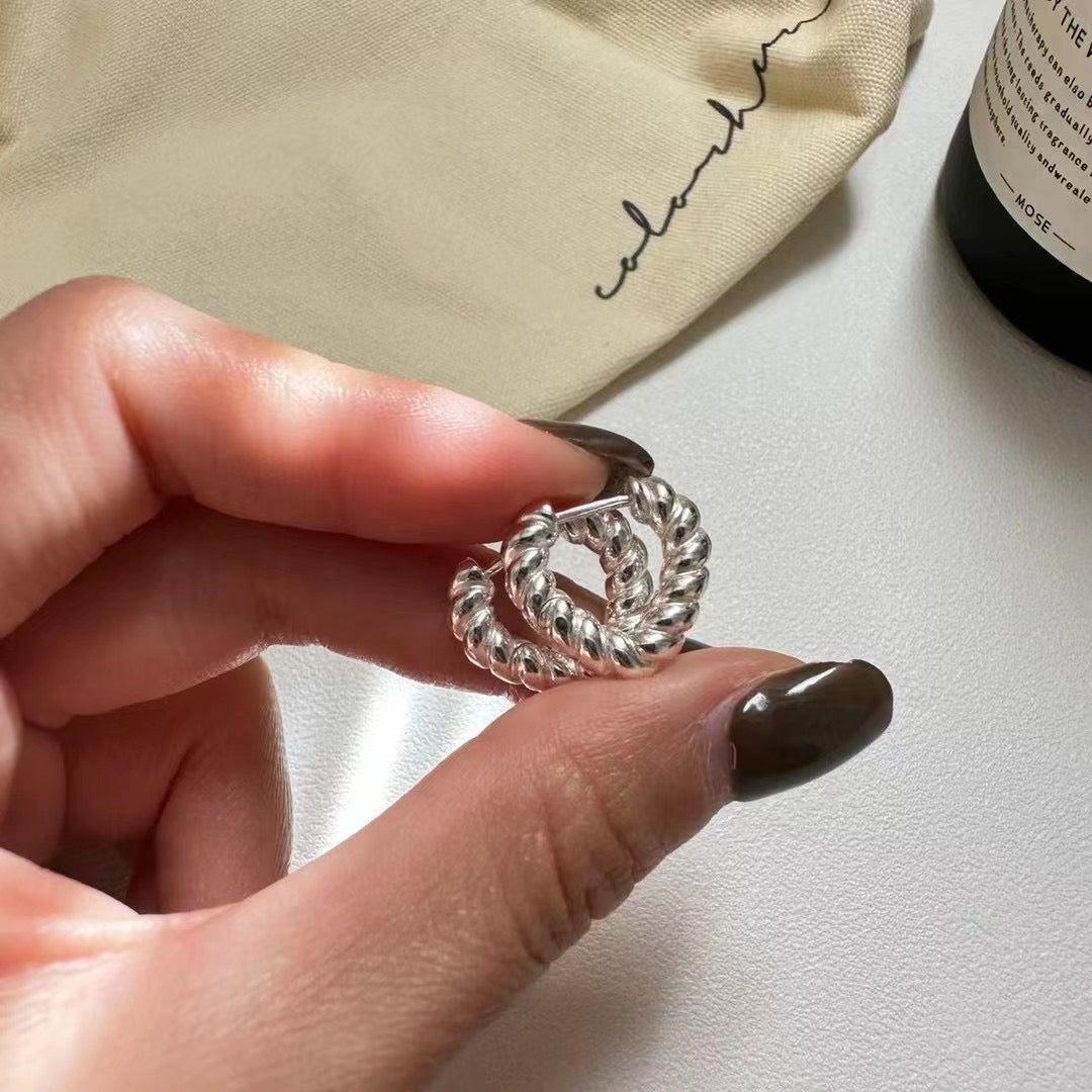 小丞飾 愛心新款S925純銀螺紋愛心耳扣耳釘 小眾設計高級感浪漫心形耳環個性耳飾 $640 #117