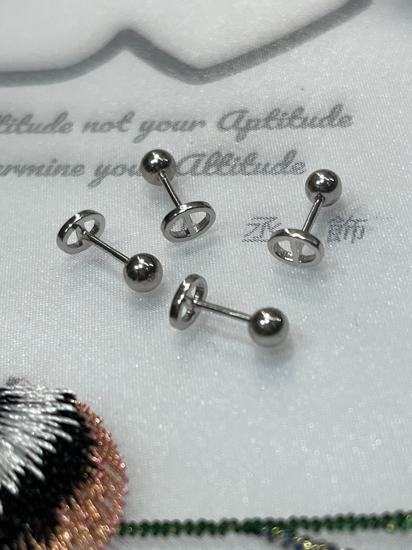 小丞飾 珠筆轉珠耳環 $190 珠珠3.5mm 耳針 7mm #126