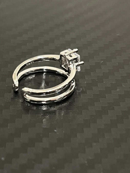 小丞飾
雙層鑲嵌戒指尾戒
$390    #R601111