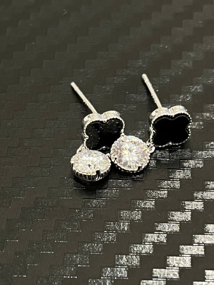 小丞飾-莫桑鑽50分-可愛幸運草☘️莫桑耳釘 E6031408