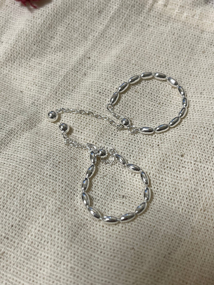 小丞飾 米粒抽拉款戒子 $220