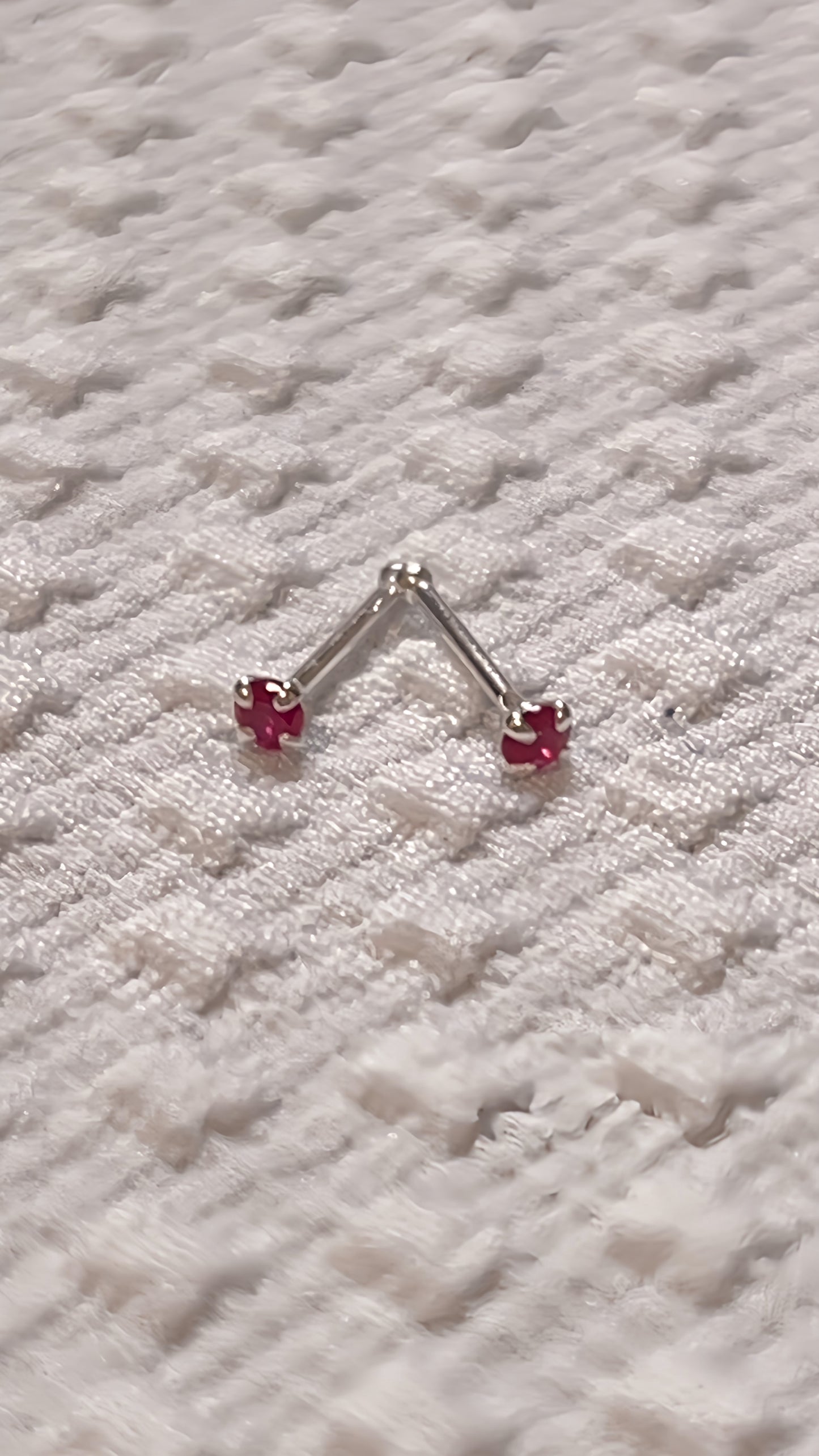 小丞飾👆足銀s999. 養耳棒 / 10個顏色 0.8公分 
白、粉、紫、黑、石榴紅 
藍色 莓紅 橙色 黃色 綠色
一組兩個 $50