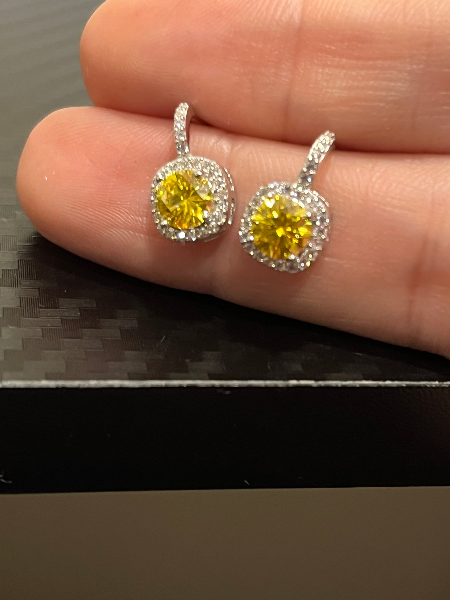 小丞飾-莫桑鑽50分 閃鑽黃方鑽 閃鑽紫方鑽 耳環 E6031402