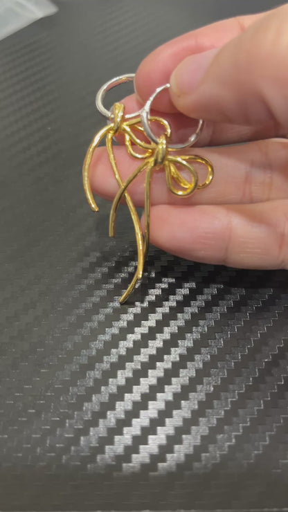 小丞飾
撞色蝴蝶結長墜耳扣
$990。R602072